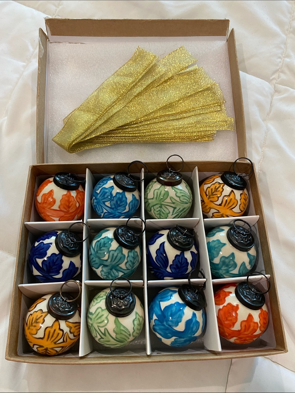 NEW IN BOX Indian Shelf 12 count multicolor ornaments